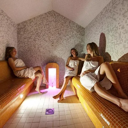 Drak Hotell 3*
